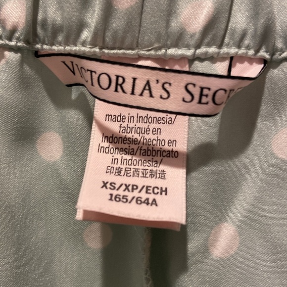 Victoria’s Secret Satin Cami Sleepwear Lounge Mint with White Polka Dots Shorts - Picture 11 of 13